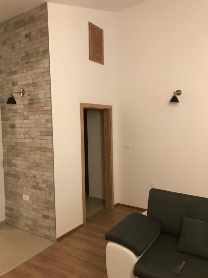 Albatros Apartment Kaštel Sućurac Bagian luar foto