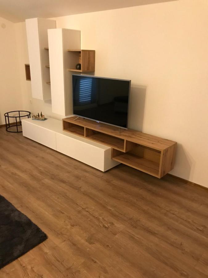 Albatros Apartment Kaštel Sućurac Bagian luar foto