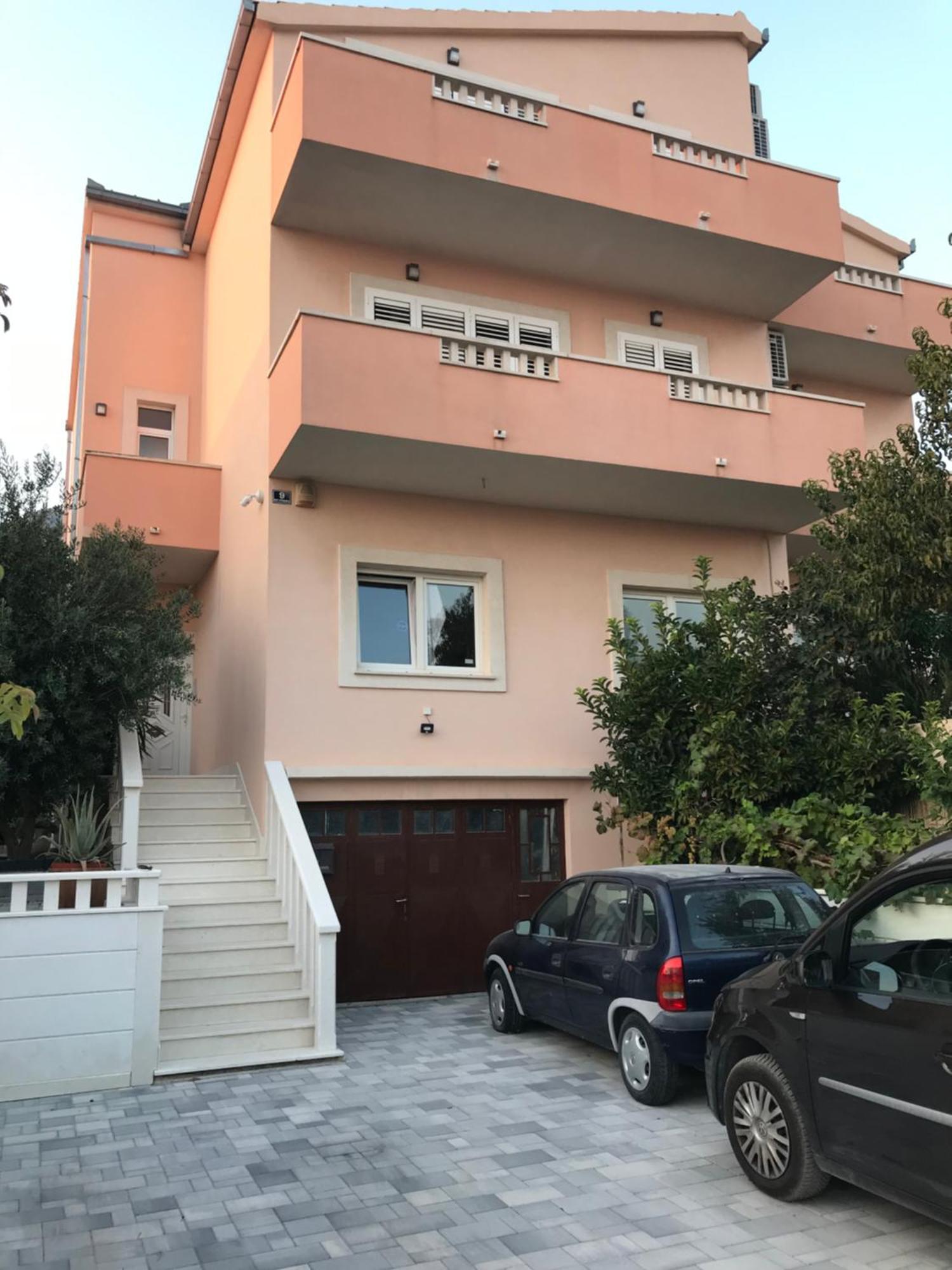 Albatros Apartment Kaštel Sućurac Bagian luar foto